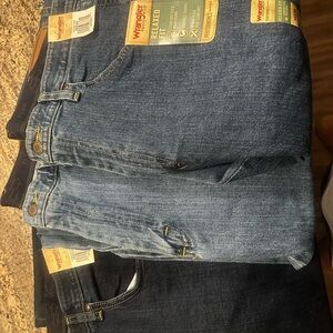 Wrangler Men's Relaxed Fit Denim Jeans - Medium Blue